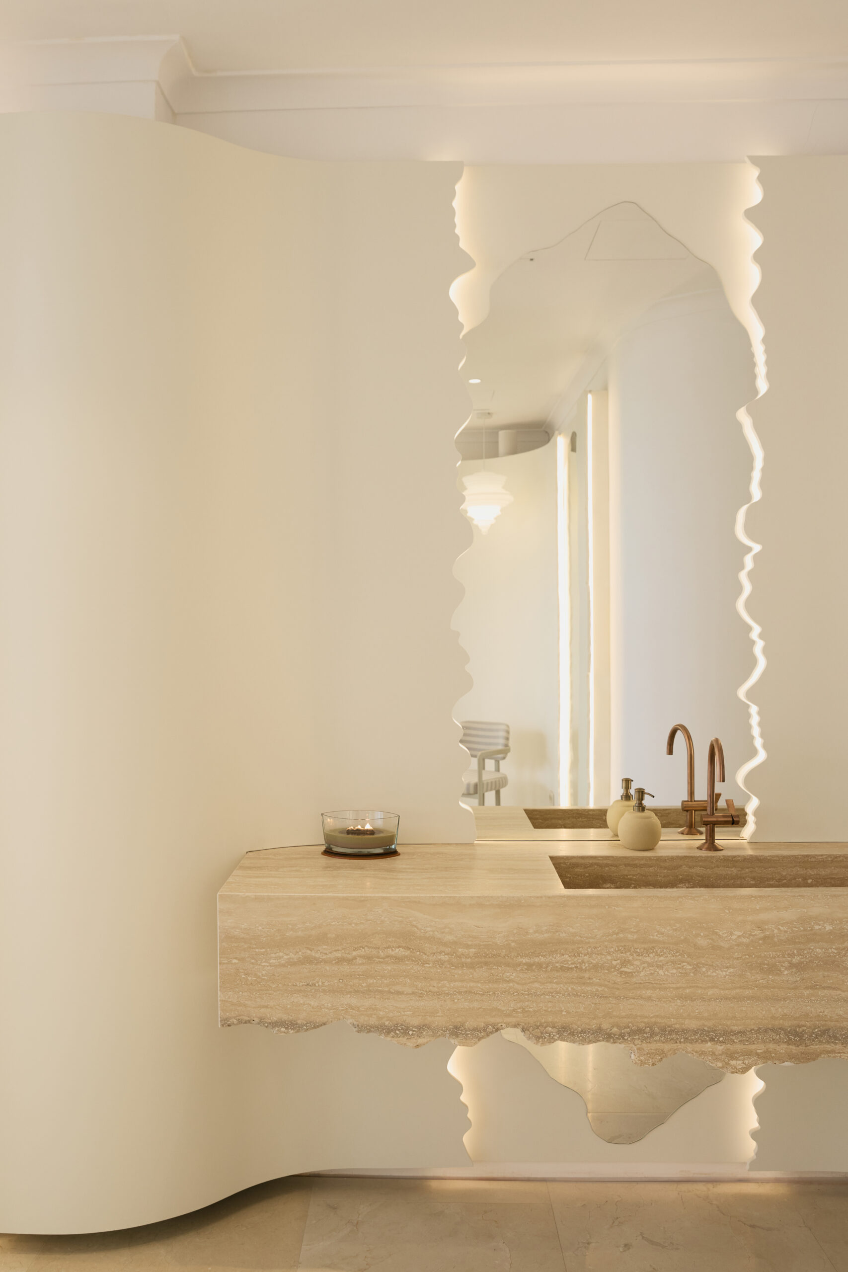 Konzultačná a diagnostická zóna Skin Instant Lab v salóne Biologique Recherche Bratislava